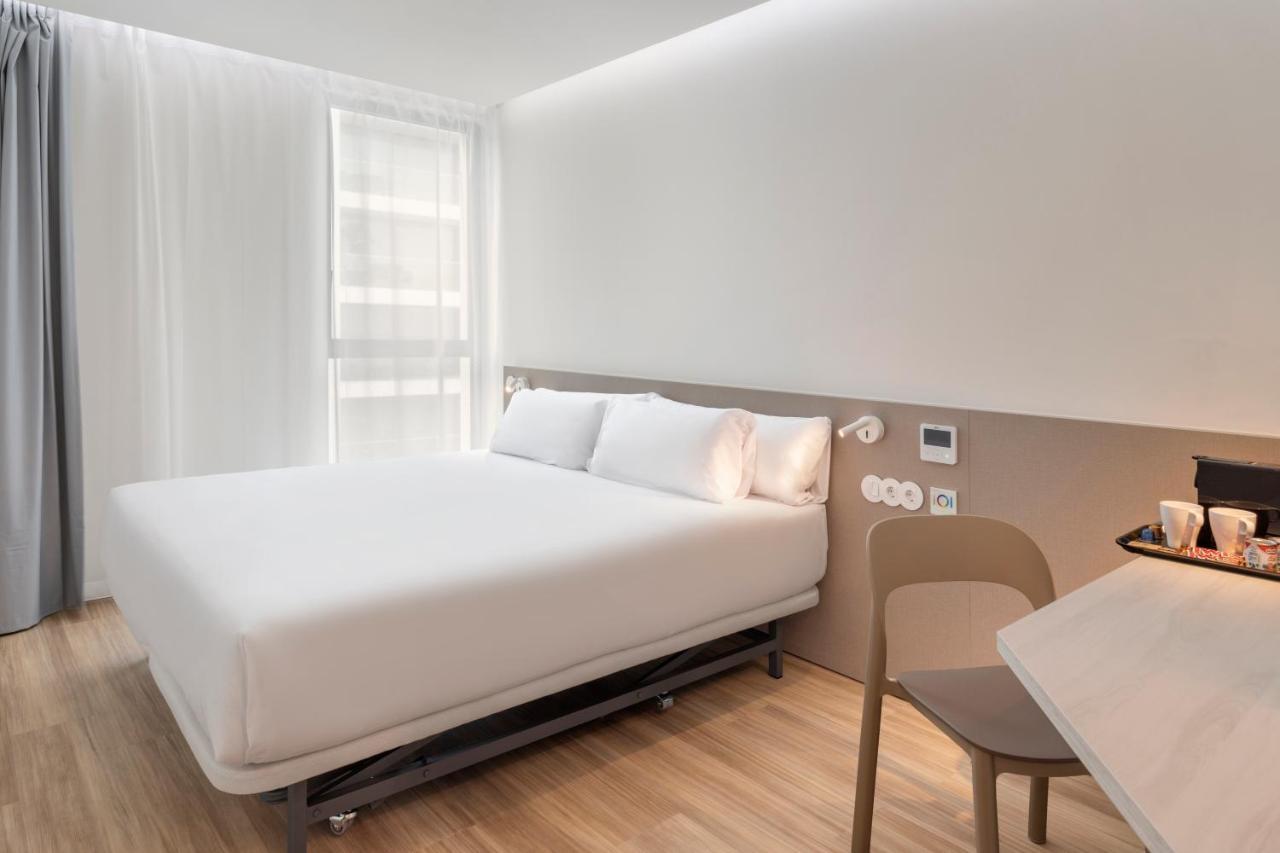 B&B Hotel Santo Tirso Exteriör bild
